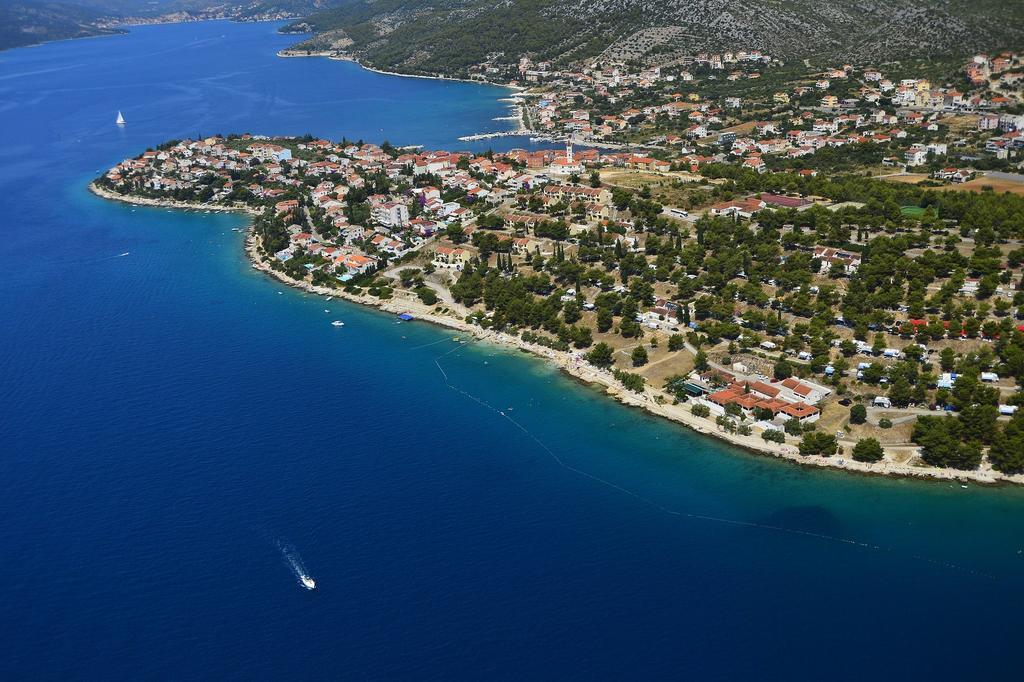 Happy Camp Mobile Homes In Camping Amadria Park Camping Trogir Seget Vranjica Extérieur photo
