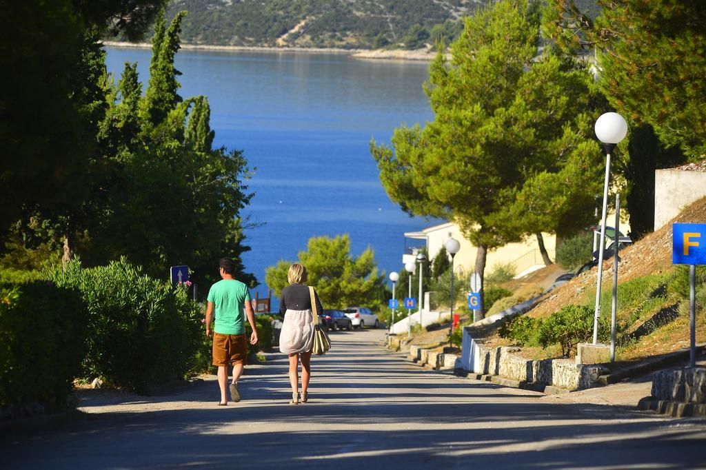 Happy Camp Mobile Homes In Camping Amadria Park Camping Trogir Seget Vranjica Extérieur photo